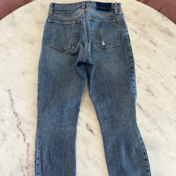 Abercrombie Distressed Straight Jean LIKE NEW - Picture 3 of 4